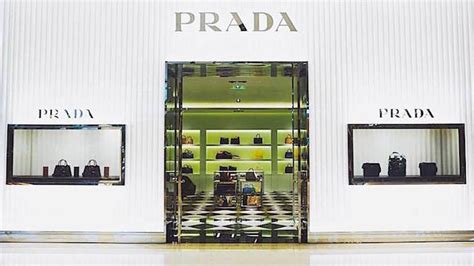 prada store philippines